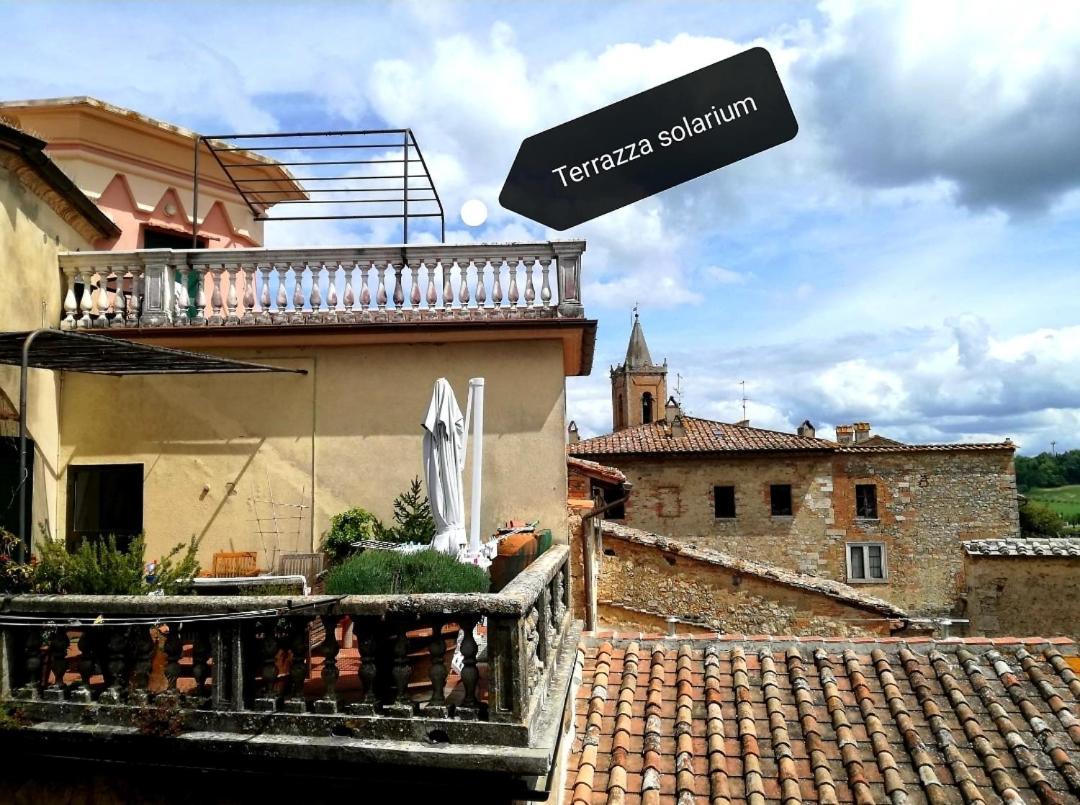 Mansarda Con Solarium Panoramico Su Centro Storico Di Sarteano Vicino Alle Famose Terme Della Val D'Orcia Lejlighed Eksteriør billede