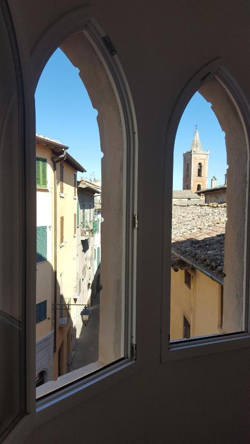 Mansarda Con Solarium Panoramico Su Centro Storico Di Sarteano Vicino Alle Famose Terme Della Val D'Orcia Lejlighed Eksteriør billede